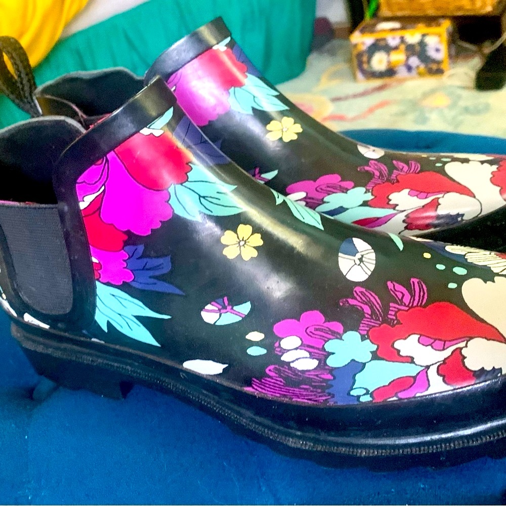 Floral Patterned Ankle Boots - image 4